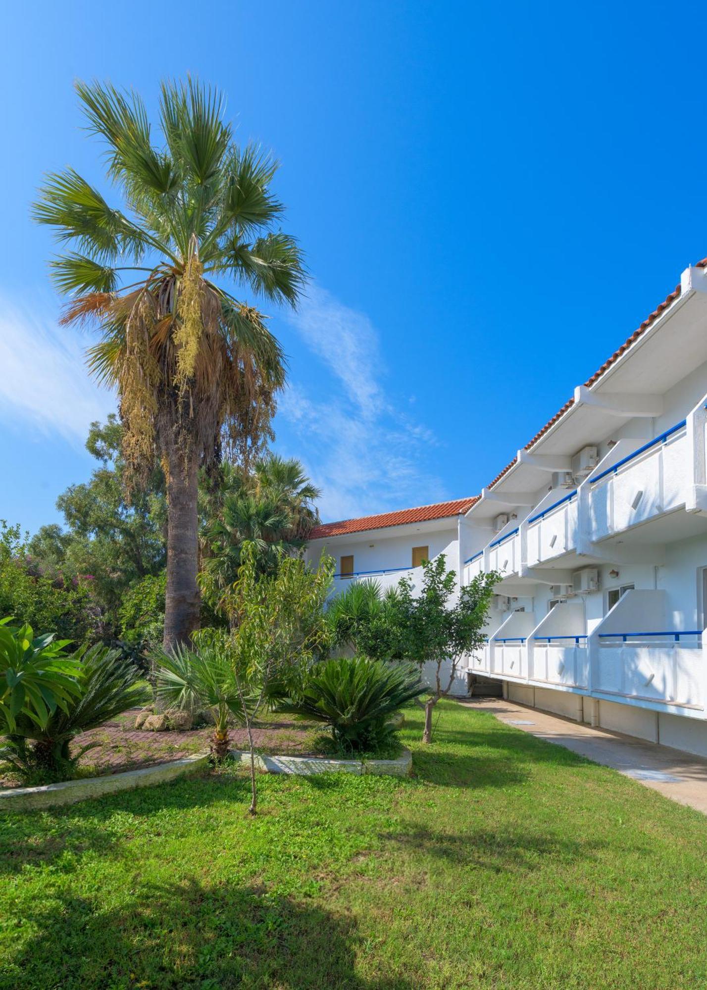 Nirvana Beach Hotel Теологос Экстерьер фото
